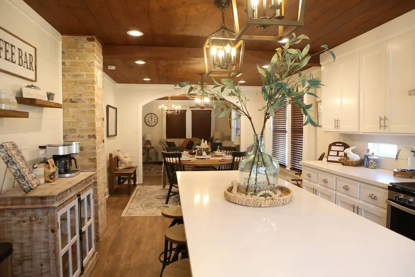 Lolly and Pop’s Place - Image 1