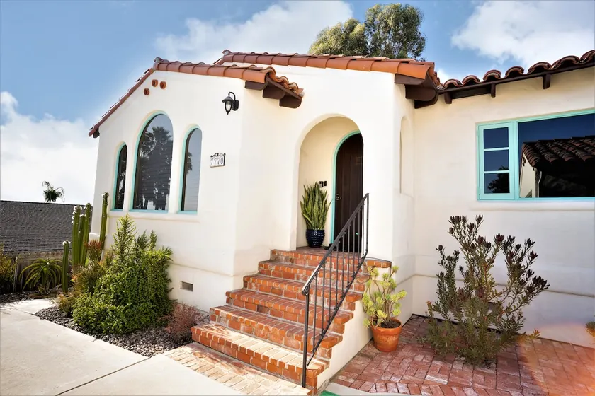 Gorgeous Home | 15 Min Downtown | Deck + BBQ - Image 1
