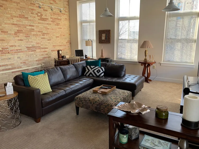 Spacious/stylish, 2br loft - Image 1