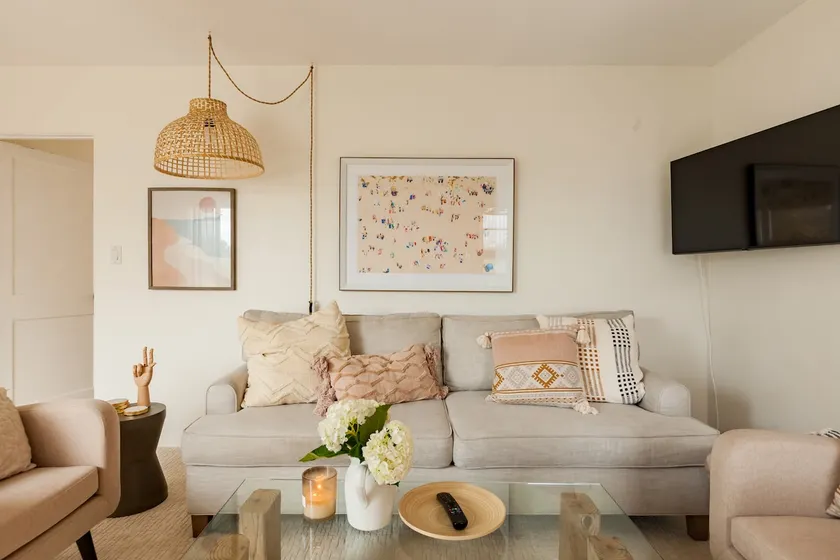 Chic 1-Bedroom | Ocean Views | Steps to the Beach - Image 1