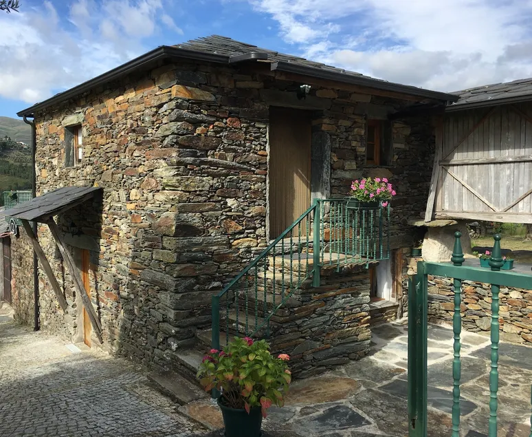 Paiva Valley Palheiro - Image 1