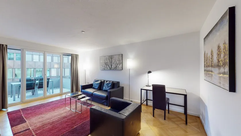 Bright 1BR flat in the city centre (Greenyard 2) - Image 1