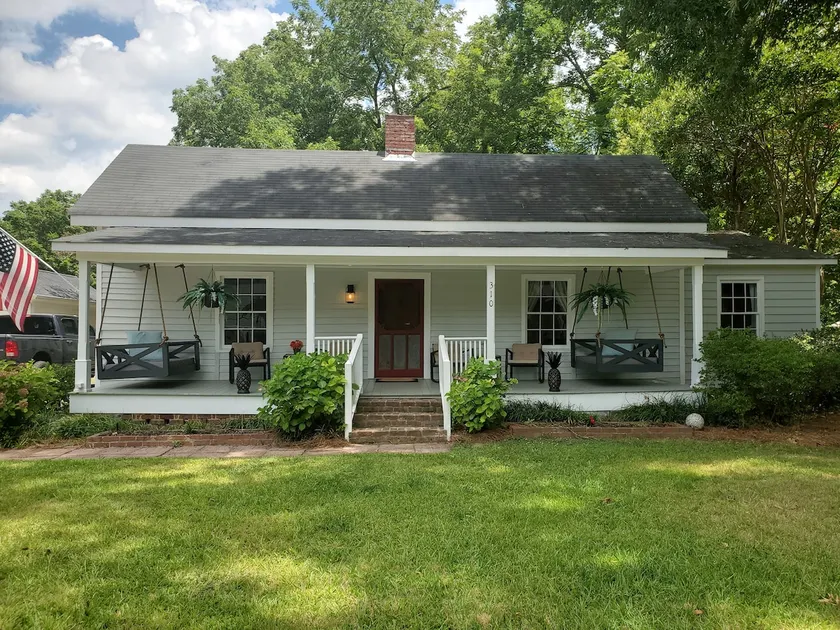 Mimi's Sweet Retreat - Image 1