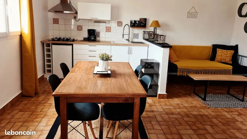 Seaside house for 15 people - Image 1