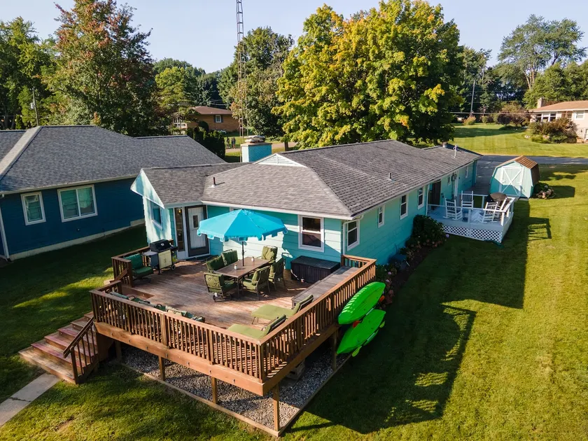 Waterfront 4BR/2.5BA W/2 Large Decks | Haven K - Image 1