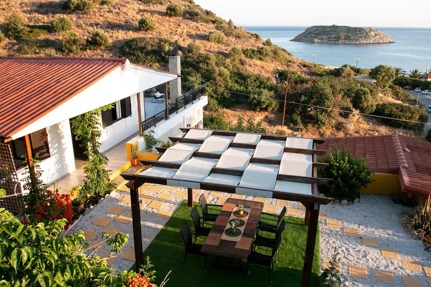 Summer Dream Cottage, 2BR, Beautiful sea view - Image 1