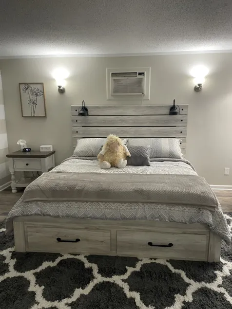 Adventure Acres- Suite C1 - Image 1