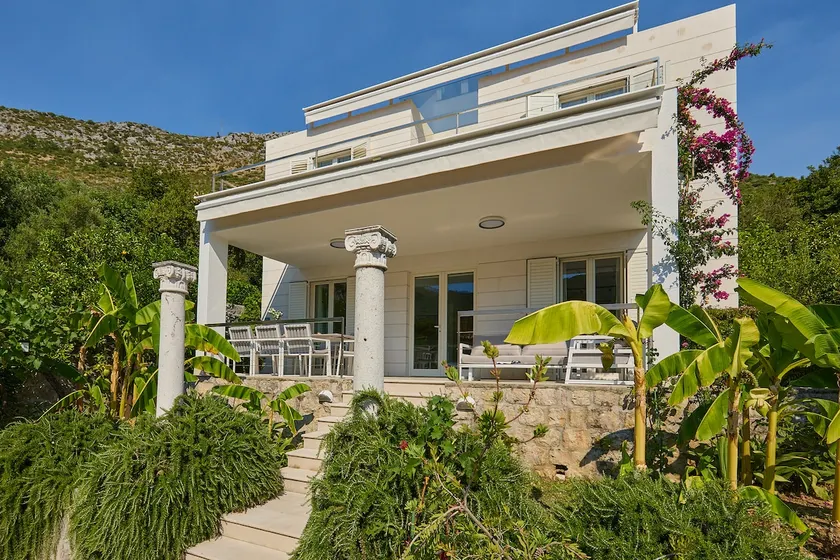 Hedera Estate, Villa Hedera III - Image 1