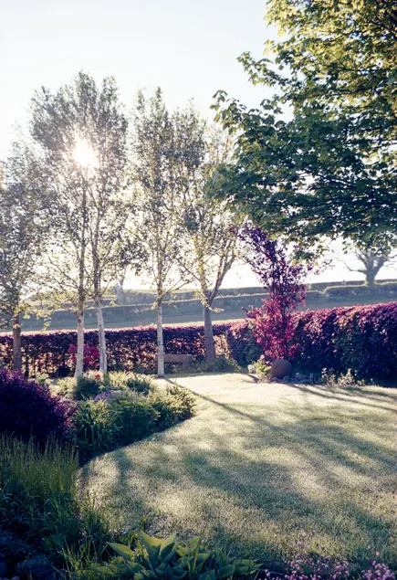 Luxurious Holiday Home with Sea and Country Views - Image 1