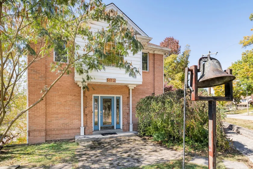 Spacious 4BR home; 5 min walk to downtown Milford! - Image 1
