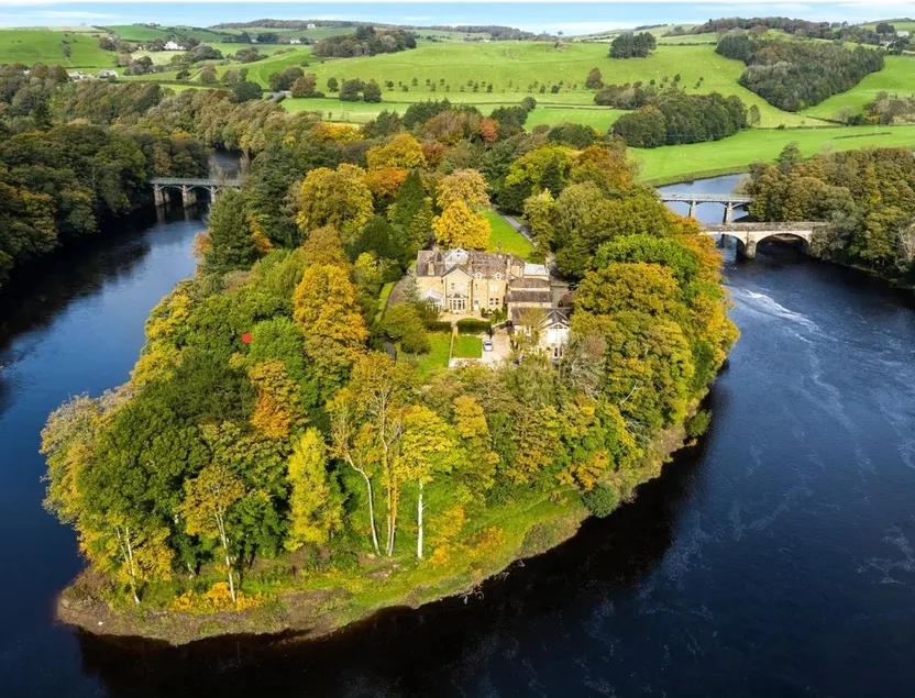 6 Star Luxury Villa, Private Island Near Lake District - Image 1