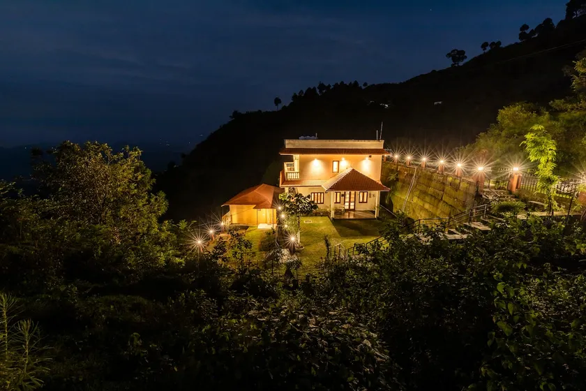 Villa by Mountain Homes- Lansdowne - Image 1