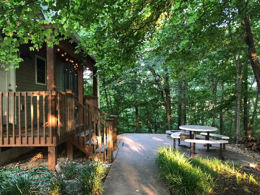 Basil Cottage on the Creek - Image 1