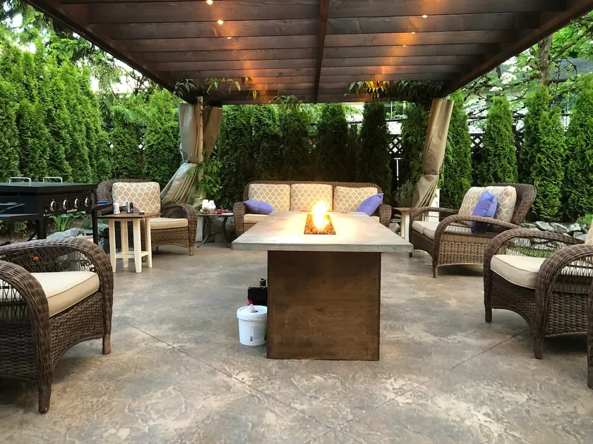 Ridge Meadows Garden Suite - Image 1