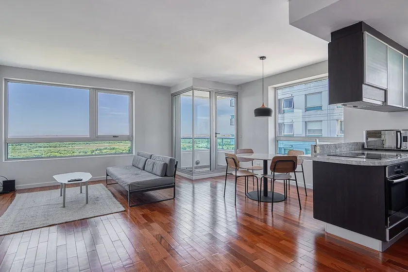 ADA Brand new, fully furnished & equipped + VIEW - Image 1