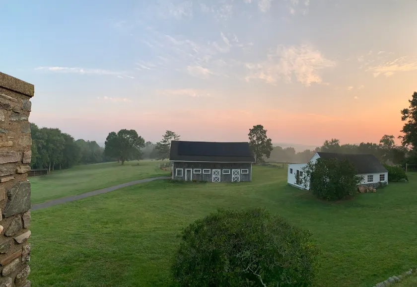 ”Mystic Country” Farm Stay at 100 Acre Wood - Image 1