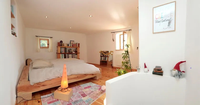 Beautiful village apartment, Serre Chevalier Sud. - Image 1
