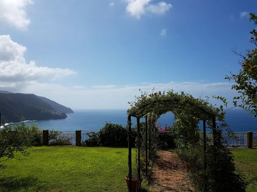 La Vecchia Posta - elegant stay, garden & parking - Image 1