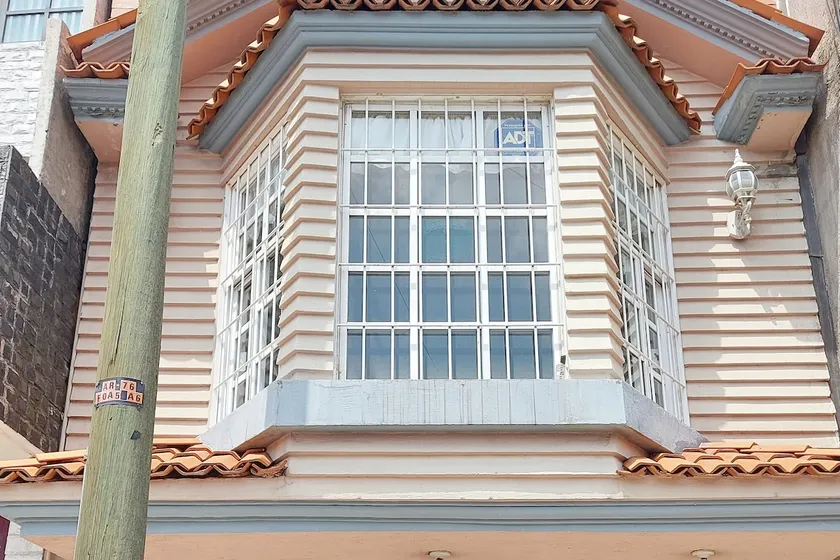Enjoy a perfect space. We provide an invoice - Image 1