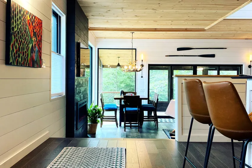 Spacious, Unique Lake Lucerne/Acadia Modern - Image 1