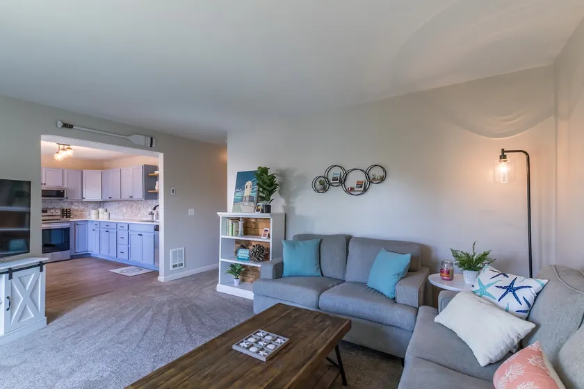 SEASCAPE - Private Apartment, Full Kitchen/Laundry - Image 1