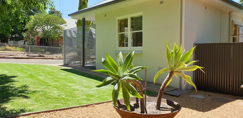 Digs On Daly, Clare Valley SA - Image 1