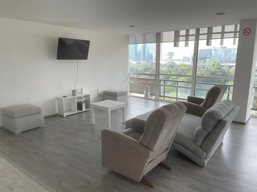 SkyView 3R | Polanco | Self Check-In - Image 1