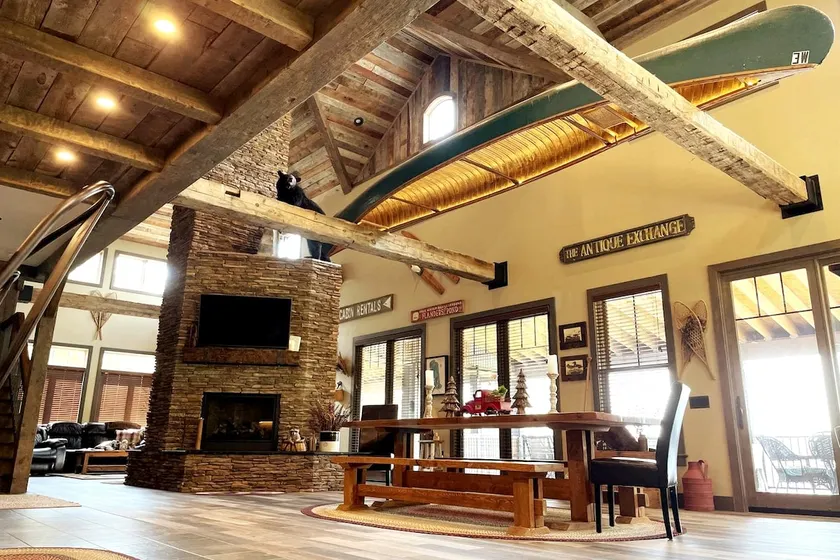 Downeast Sunset Luxury Lakehouse - Image 1