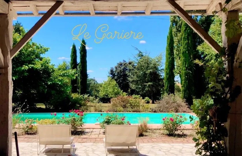 Luxury Escape with Pool & Gardens, watch the stars - Image 1