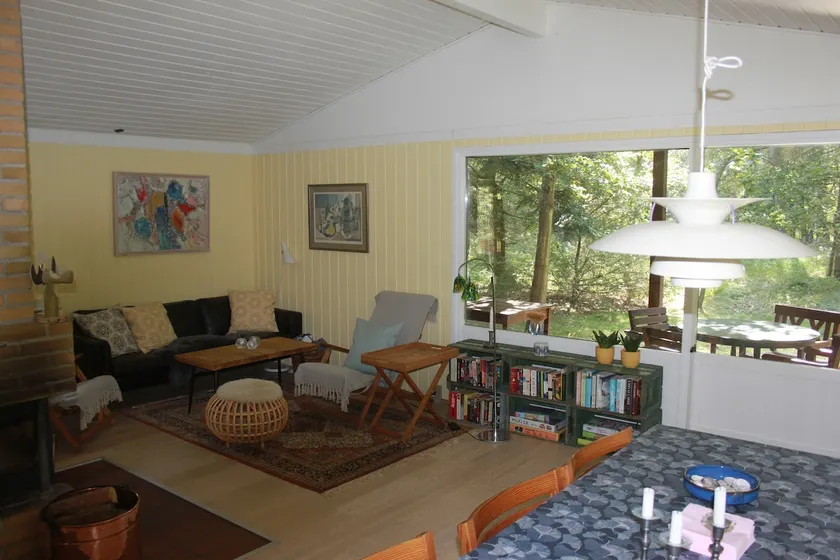 Delightful summer house with sauna and fireplace - Image 1