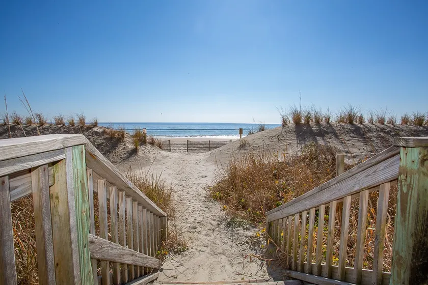 Gorgeous Beachfront - Remodeled - Image 1