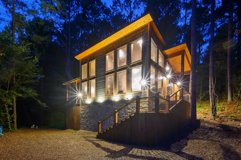 Modern Chic Design - Dreamy Couples Cabin! Hot Tub - Image 1