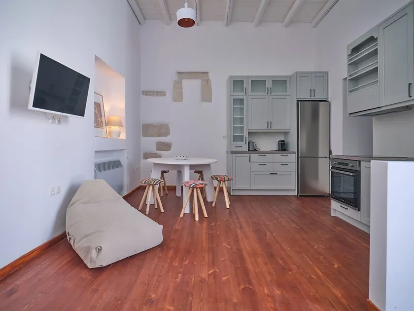 Retreat Paros - The Arch Apartment - Image 1