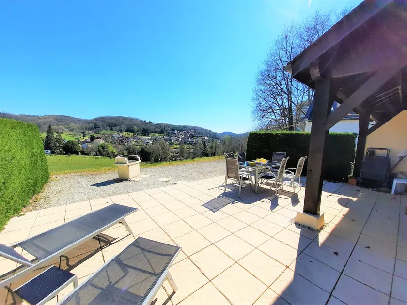 Cozy cottage with exceptional views and pool. - Image 1