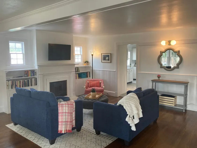 Convenient and Cozy Antique Cape - Image 1