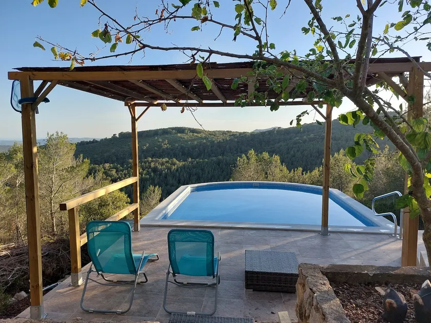 Quiet cottage with private pool and sea view. - Image 1