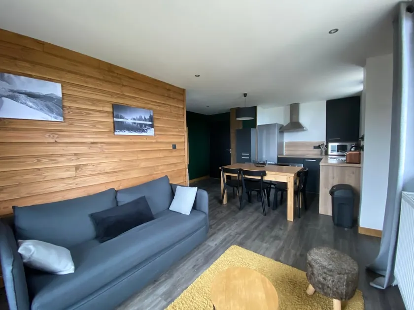 Charming flat in the heart of mountains - Image 1