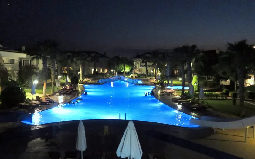 Belek 2+1 Holiday Flat 2 big pools and Aquapark - Image 1
