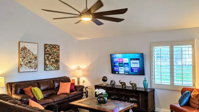 Lovely 2 Story Condo in Gorgeous Gated Community - Image 1