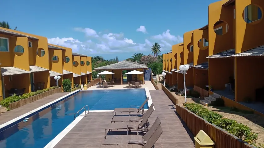 Nice house in a condominium near the beach. - Image 1