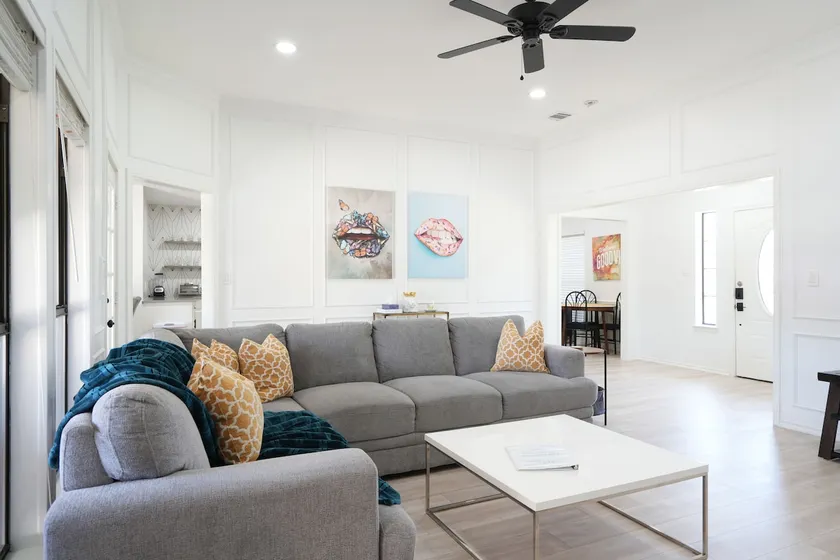 Perfect Pool n Spa Home! Newly Remodeled - Image 1