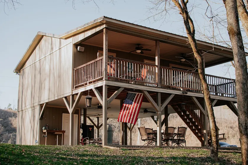 Factory Creek Retreat - Image 1
