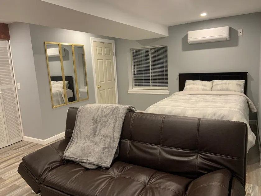 Cozy Private Suite halfway between Cape & Boston - Image 1