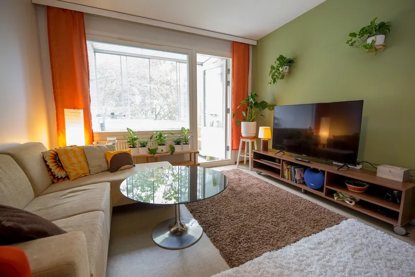 Stylishly Retro and Modern. Tampere Hervanta - Image 1