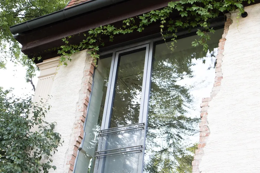 Modernes Apartment in historischer Villa 2 - Image 1