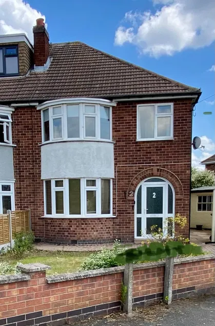 3 Bed Semi House close to M1 Junction 21 Leicester - Image 1