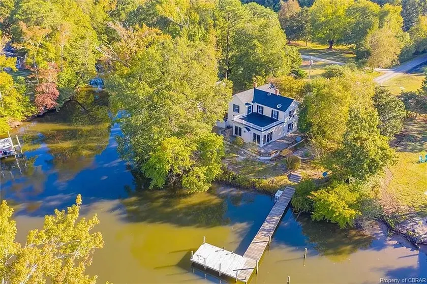 Creeks End Farmhouse - Image 1