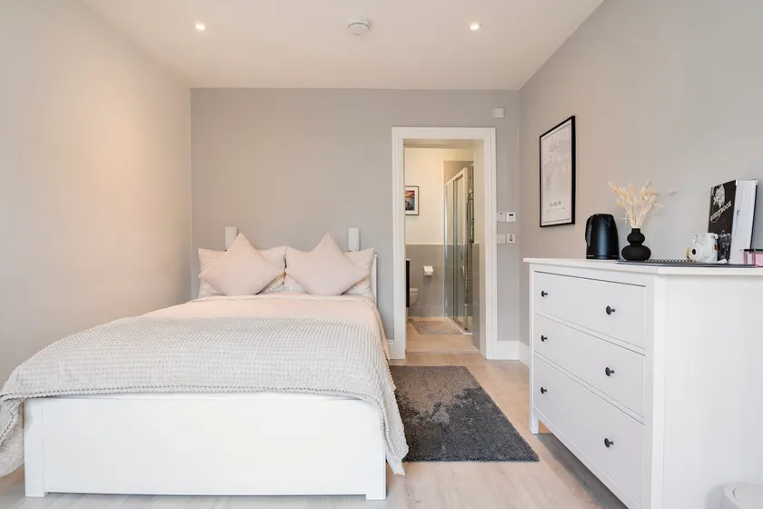 Own Entrance En-Suite Room close to Aviva & RDS - Image 1