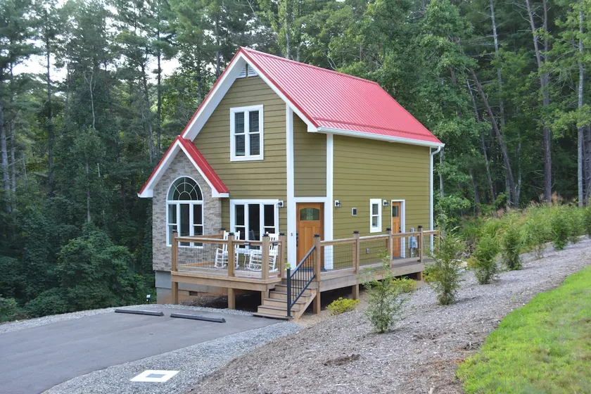 Dogwood Cottage - Image 1