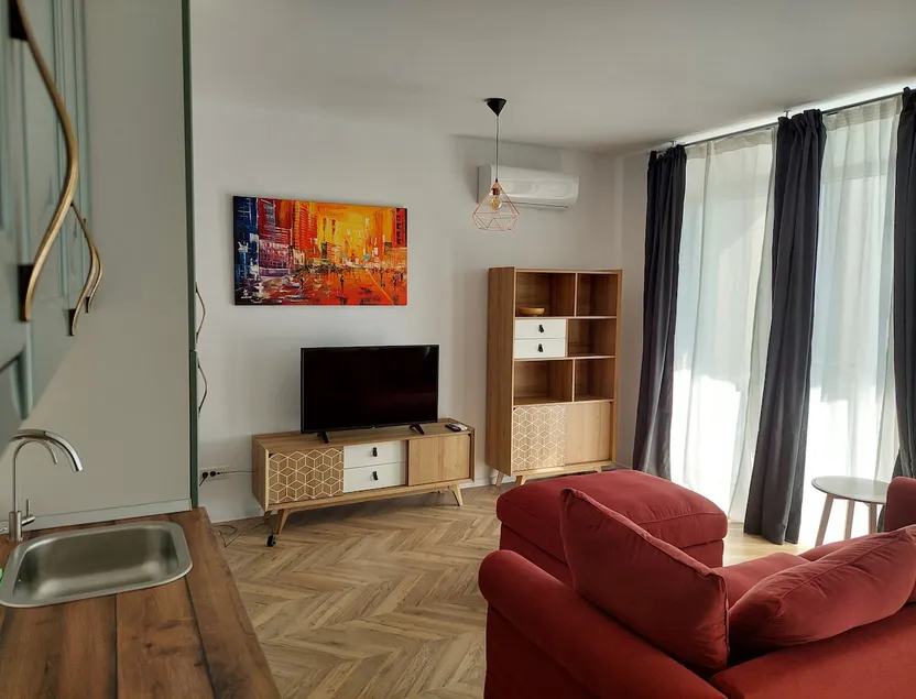 Cristi Apartment- near to Iulius Mall - Image 1